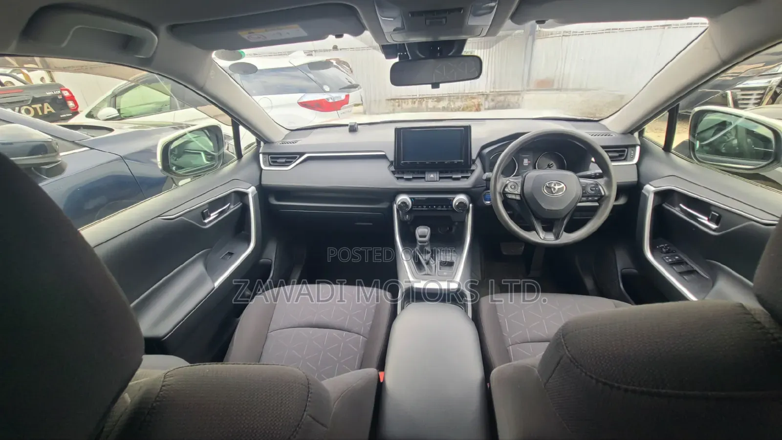 Toyota RAV4 2019 White