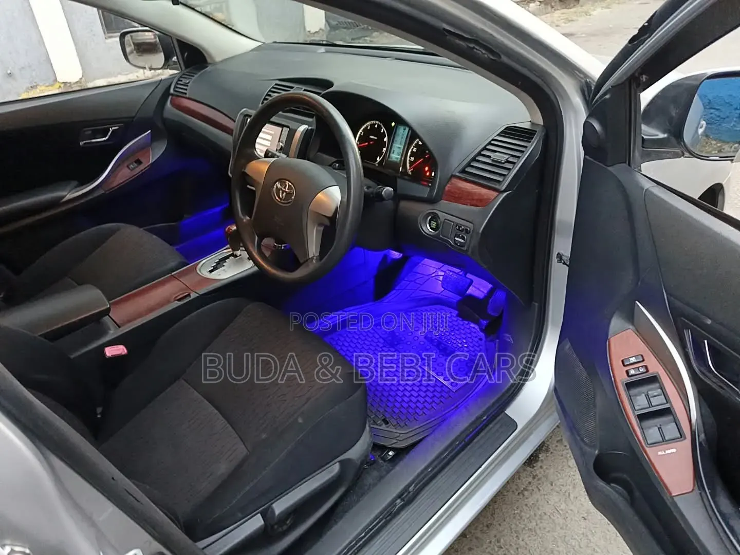 Toyota Allion 2011 Silver