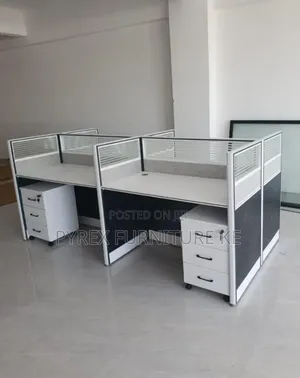 Modern Working Station With Drawers