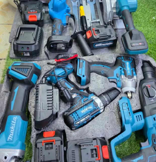 Makita Heavy-Duty Tool Combo Kit - main view