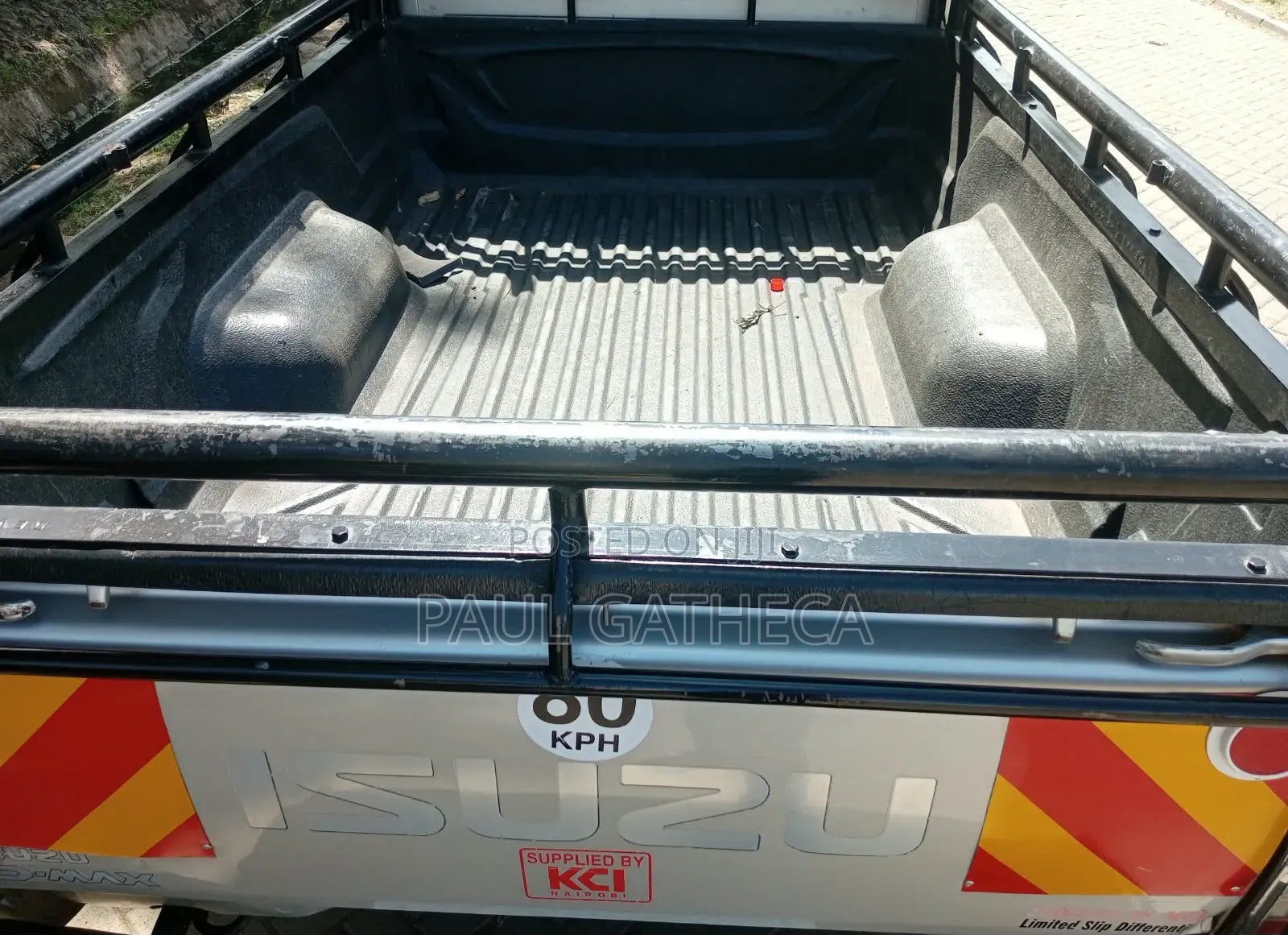 Isuzu D-MAX 2021 Silver