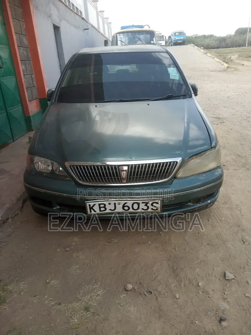 Toyota Vista 2003 Gray
