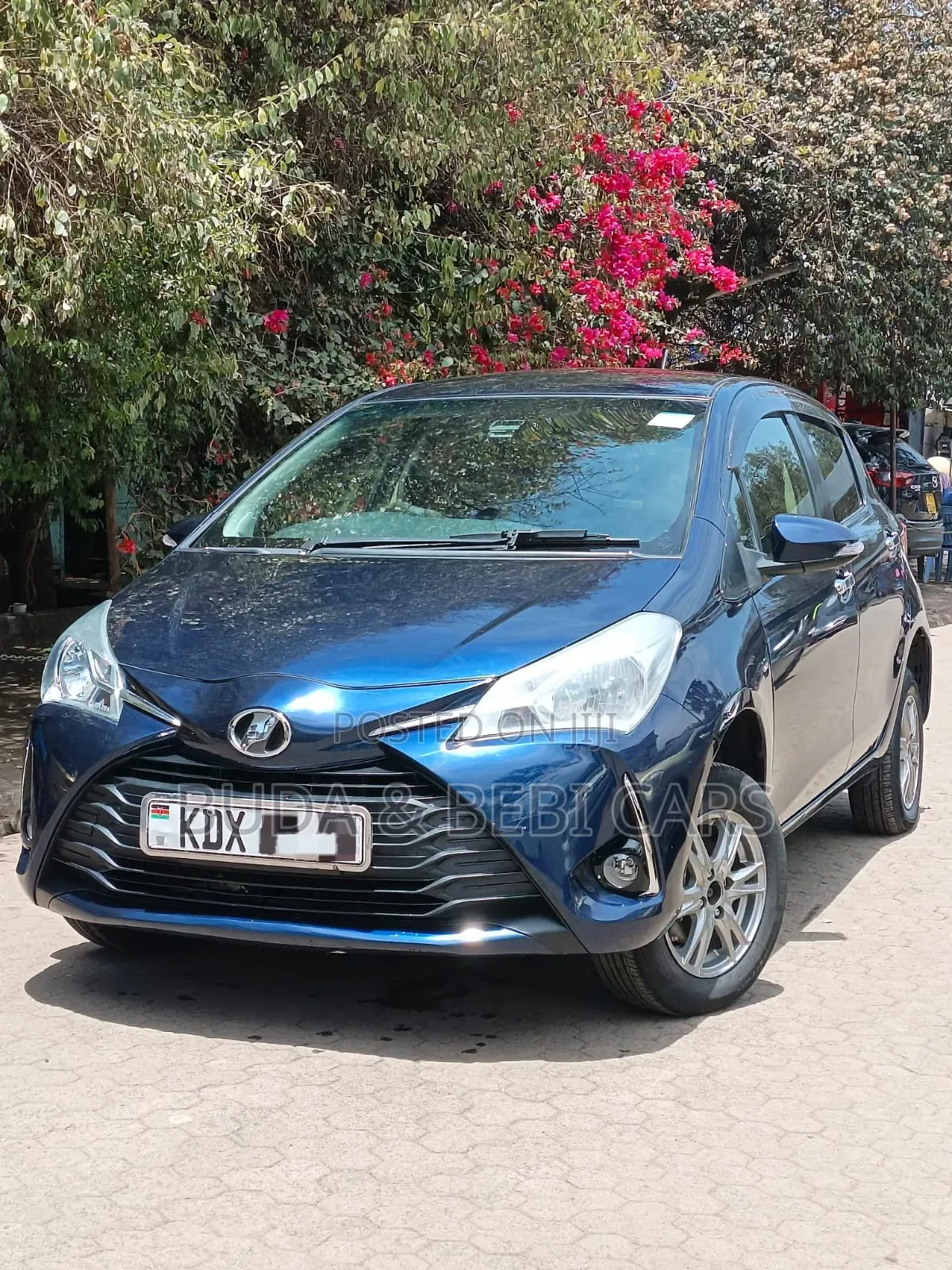 Toyota Vitz 2018 Blue