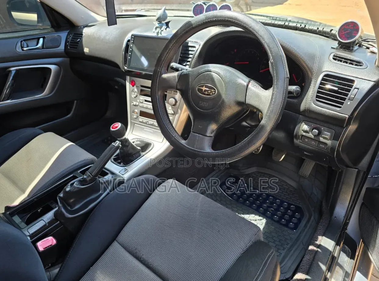 Subaru Legacy 2006 Silver