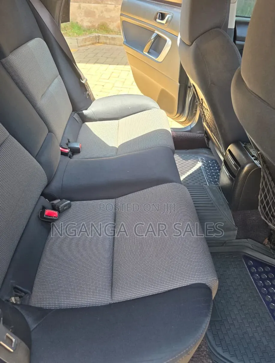 Subaru Legacy 2006 Silver