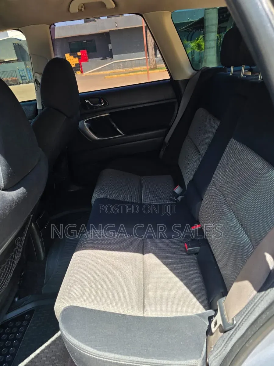 Subaru Legacy 2006 Silver