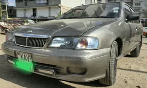 Nissan FB14 1999 Gold