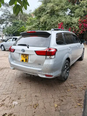 Toyota Corolla Fielder 2016 Gray