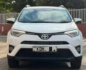 Toyota RAV4 2015 White