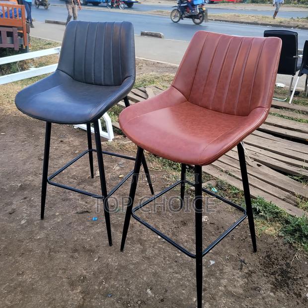 Stylish Kitchen Island Bar Chairs – Brown and Grey - thumbnail 2