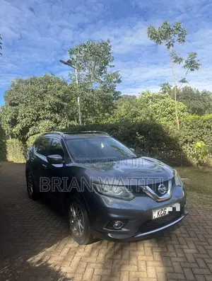Nissan X-Trail 2015 Silver