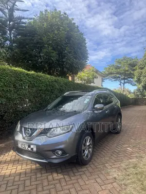 Nissan X-Trail 2015 Silver