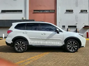 Subaru Forester 2016 Pearl