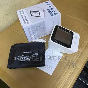 Simple Control Buttons B816 Blood Pressure Monitor