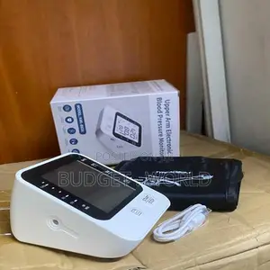 Heart Rate Reading and LCD Display B816 Upper Arm Blood Pressure