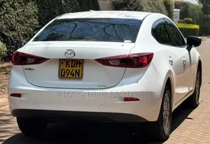 Mazda Axela 2016 Pearl