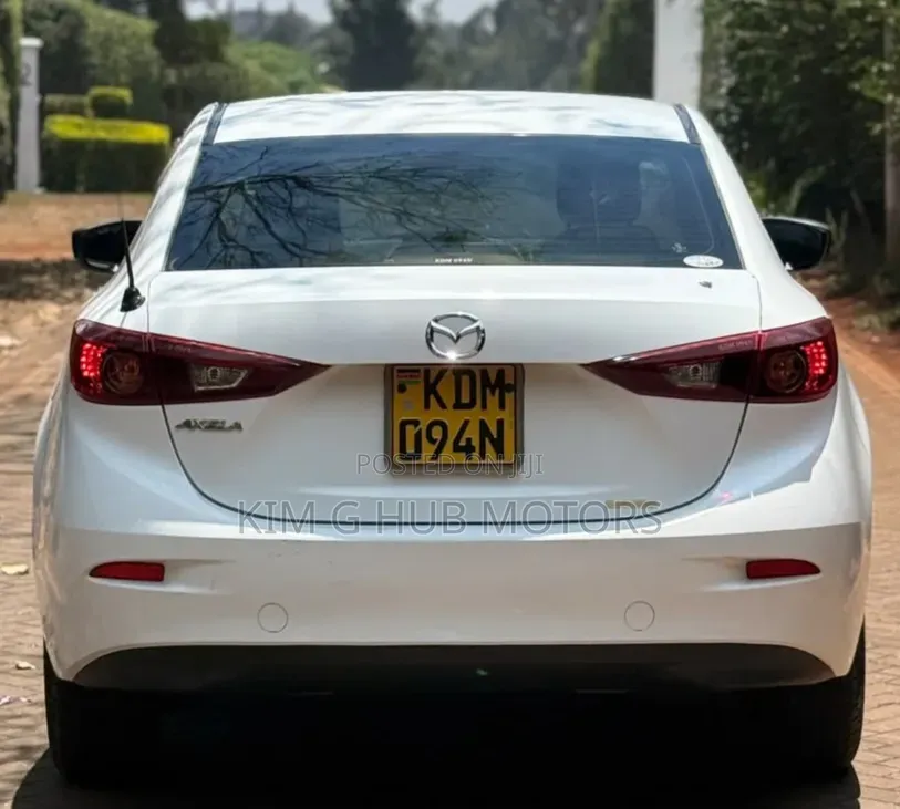 Mazda Axela 2016 Pearl