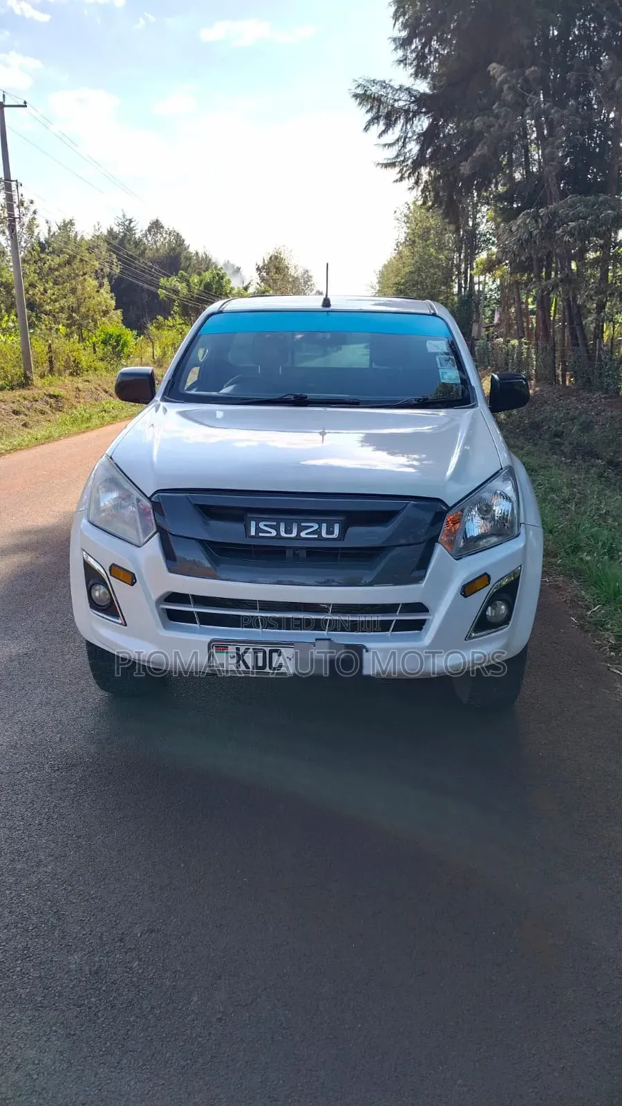 Isuzu D-MAX 2023 White