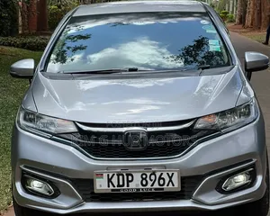 Honda Fit 2017 Silver