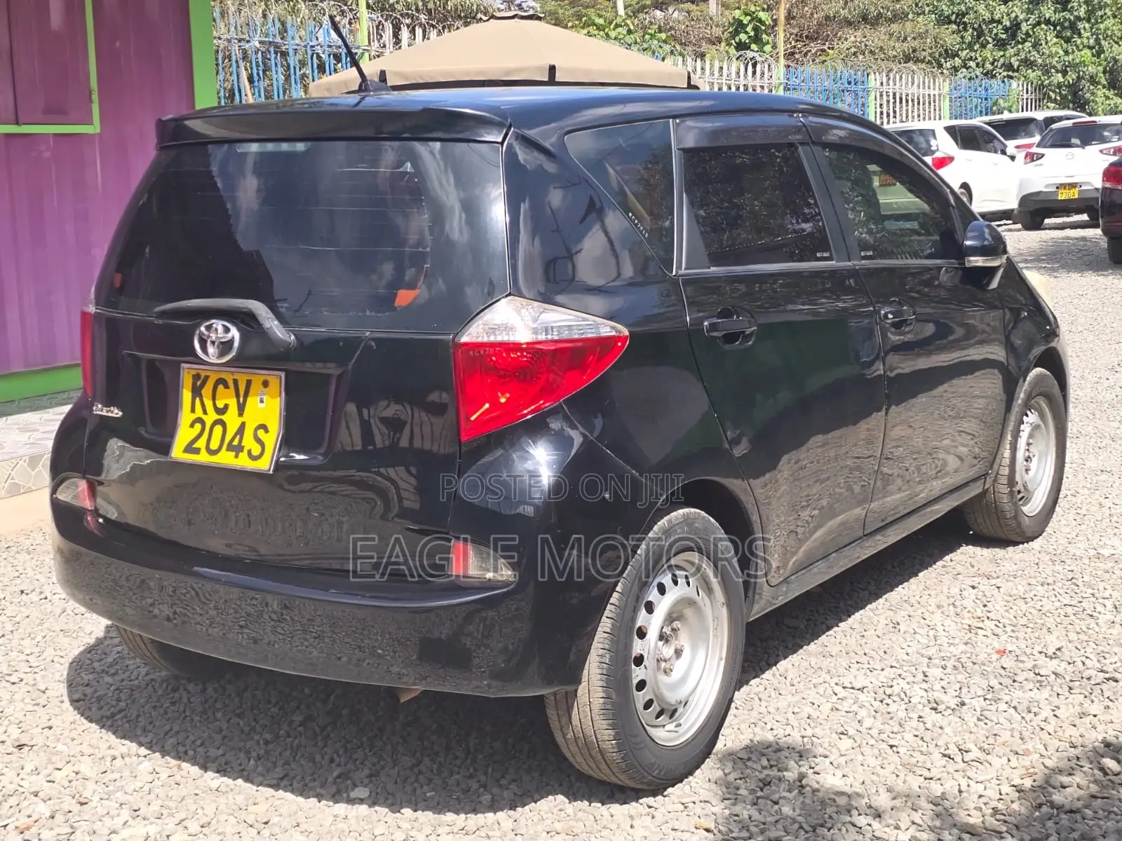 Toyota Ractis 2012 Black