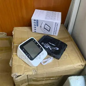 Clear Digital LCD Screen Display Upper-Arm Cuff B816 BP Monitor