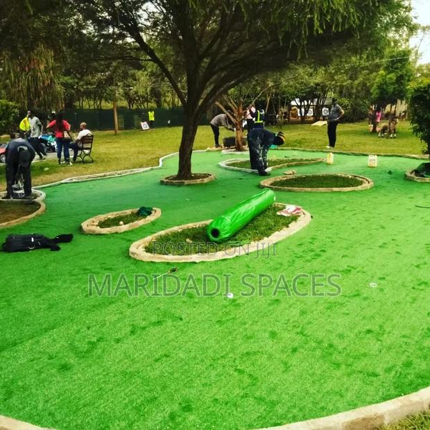 Artificial Turf Grass Perfect in Golfs - main view