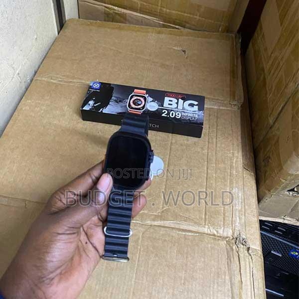 Bold Screen Design Unique Smartwatch T900 ULTRA -BLACK - main view