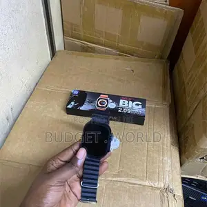 Bold Screen Design Unique Smartwatch T900 ULTRA -BLACK