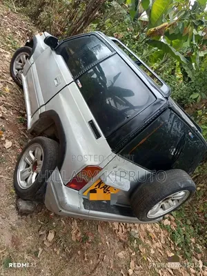 Suzuki e Vitara 2025 Gray