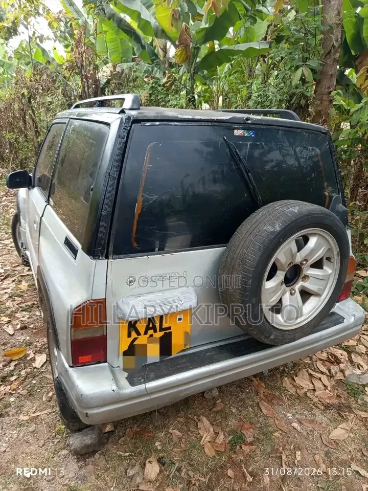 Suzuki e Vitara 2025 Gray