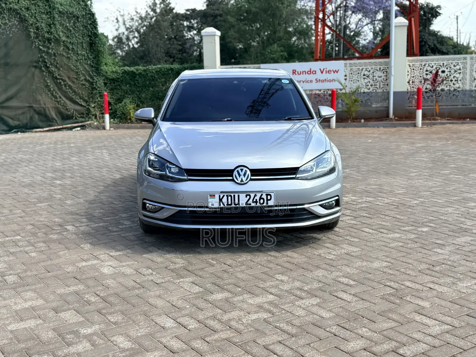 Volkswagen Golf 2019 Gold