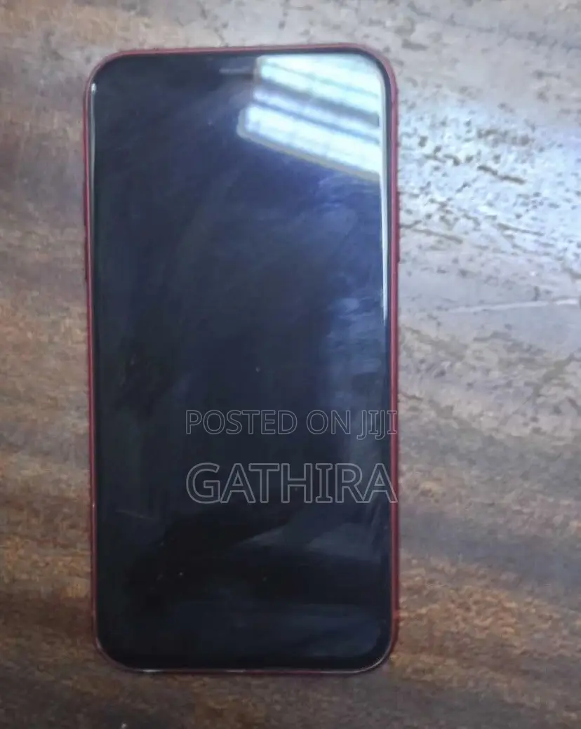 Apple iPhone 11 64 GB Red