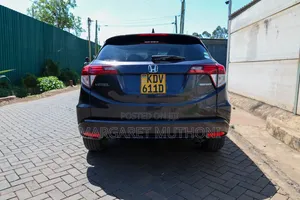Honda Vezel 2018 Black