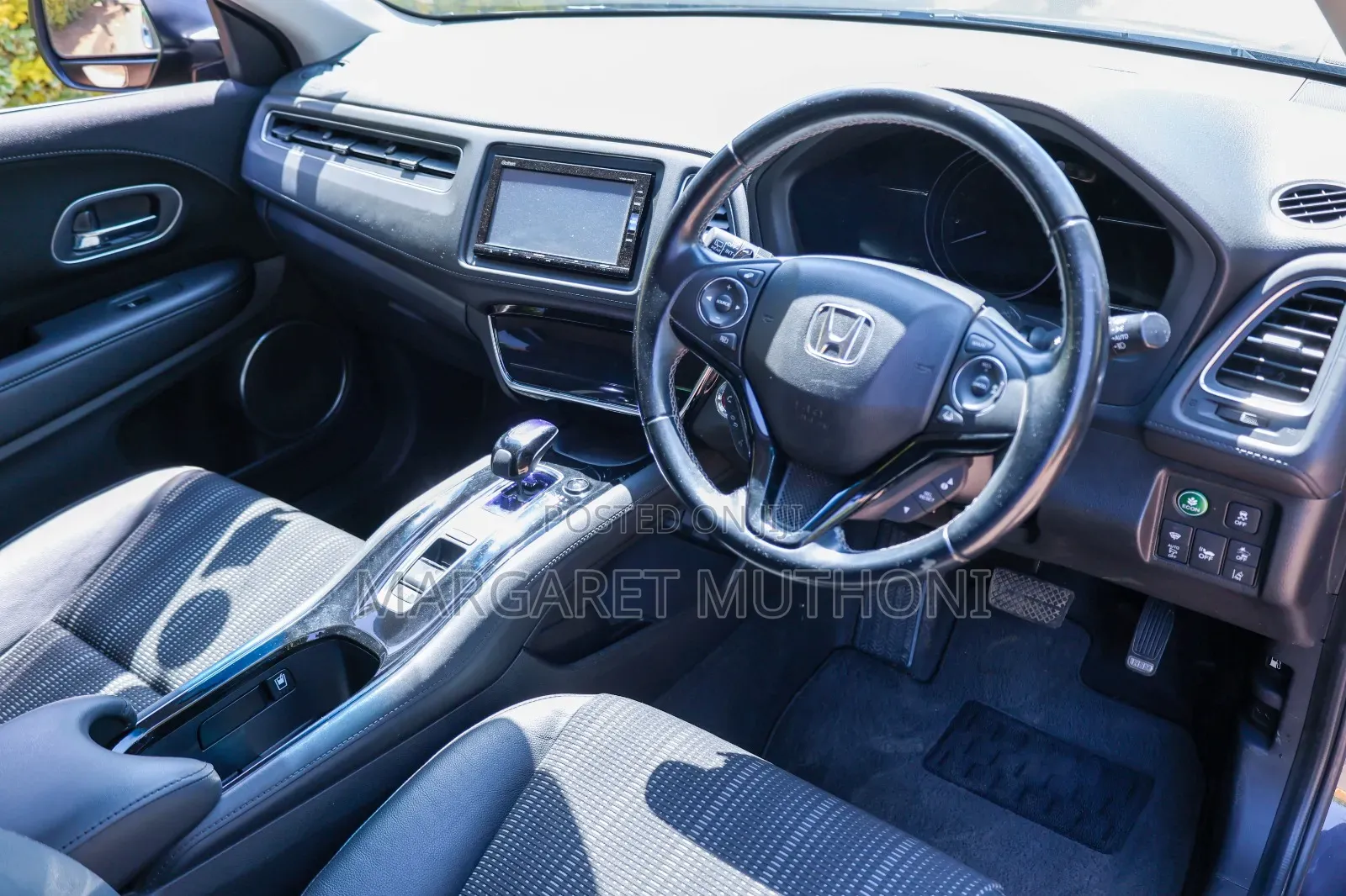 Honda Vezel 2018 Black