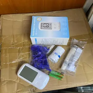 One Touch Ultra Blood Glucose Monitor Home Testing T01