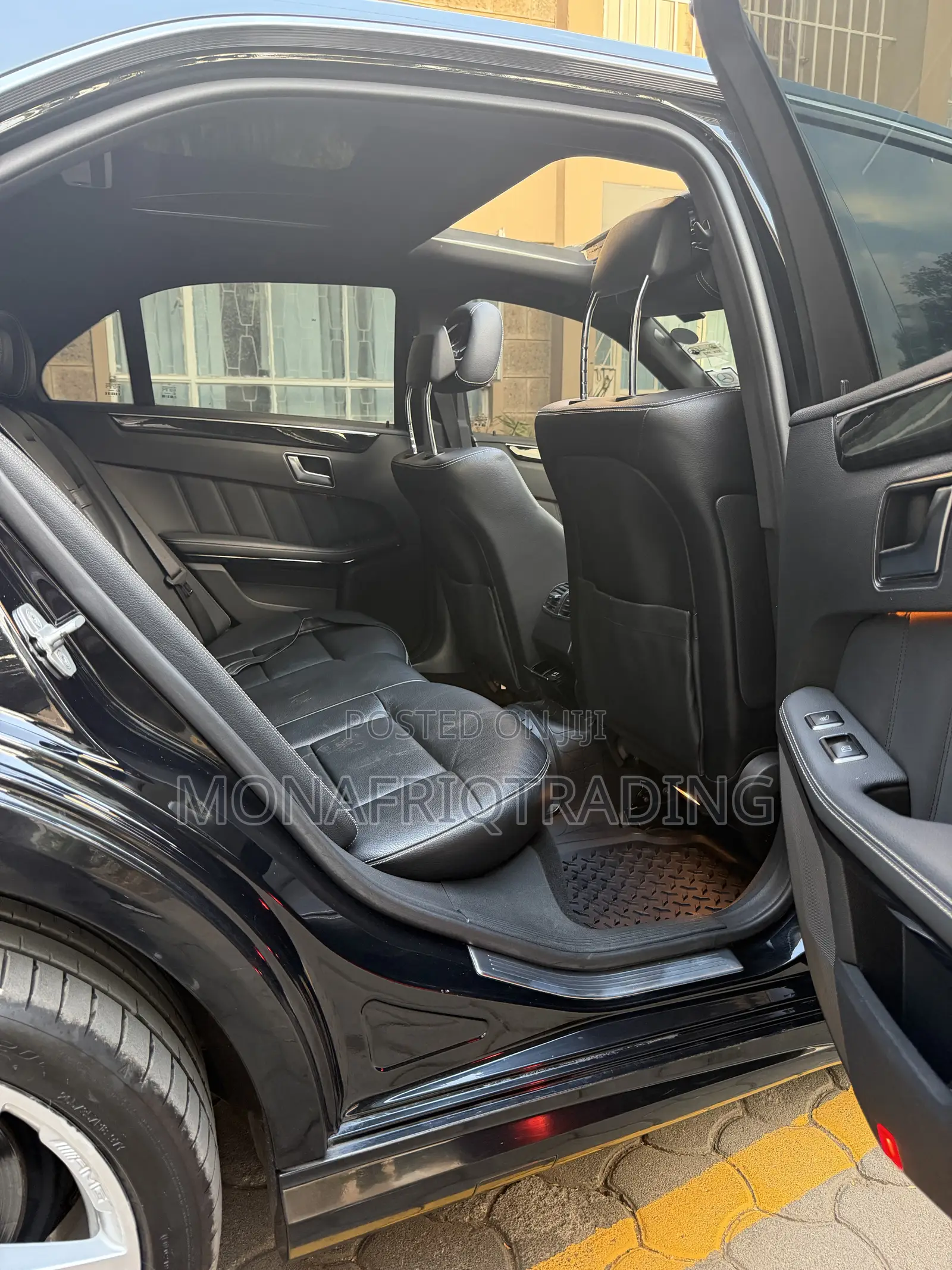 Mercedes-Benz E250 2012 Black