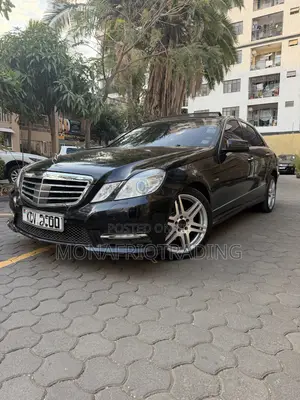 Mercedes-Benz E250 2012 Black