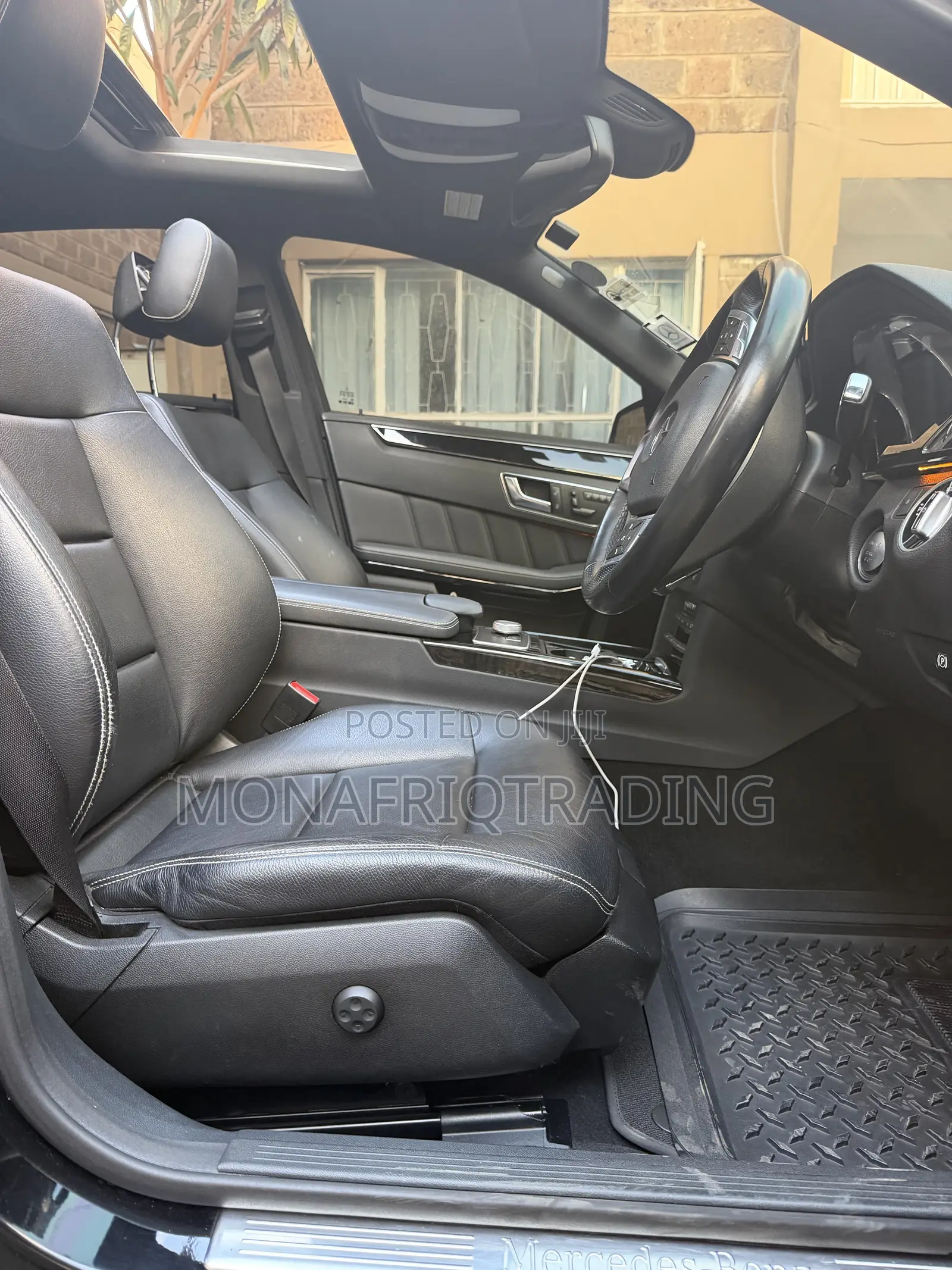 Mercedes-Benz E250 2012 Black
