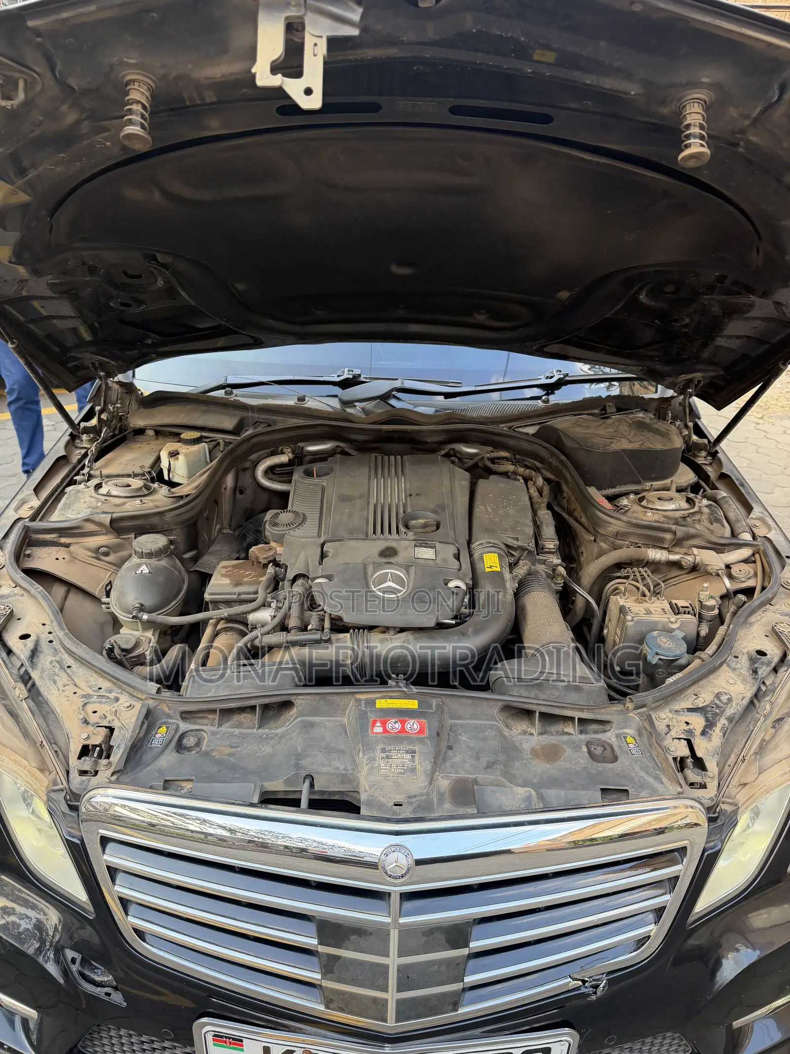 Mercedes-Benz E250 2012 Black