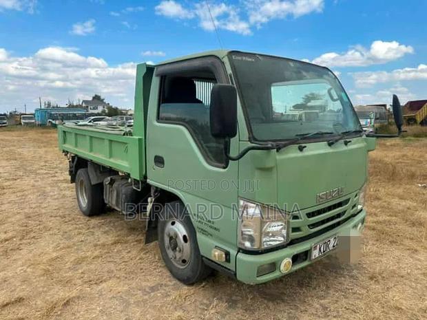 Isuzu Elf Truck 2017 Model - main view