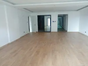 5bdrm Apartment in Parklands for rent