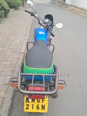 Honda CB 2024 Blue