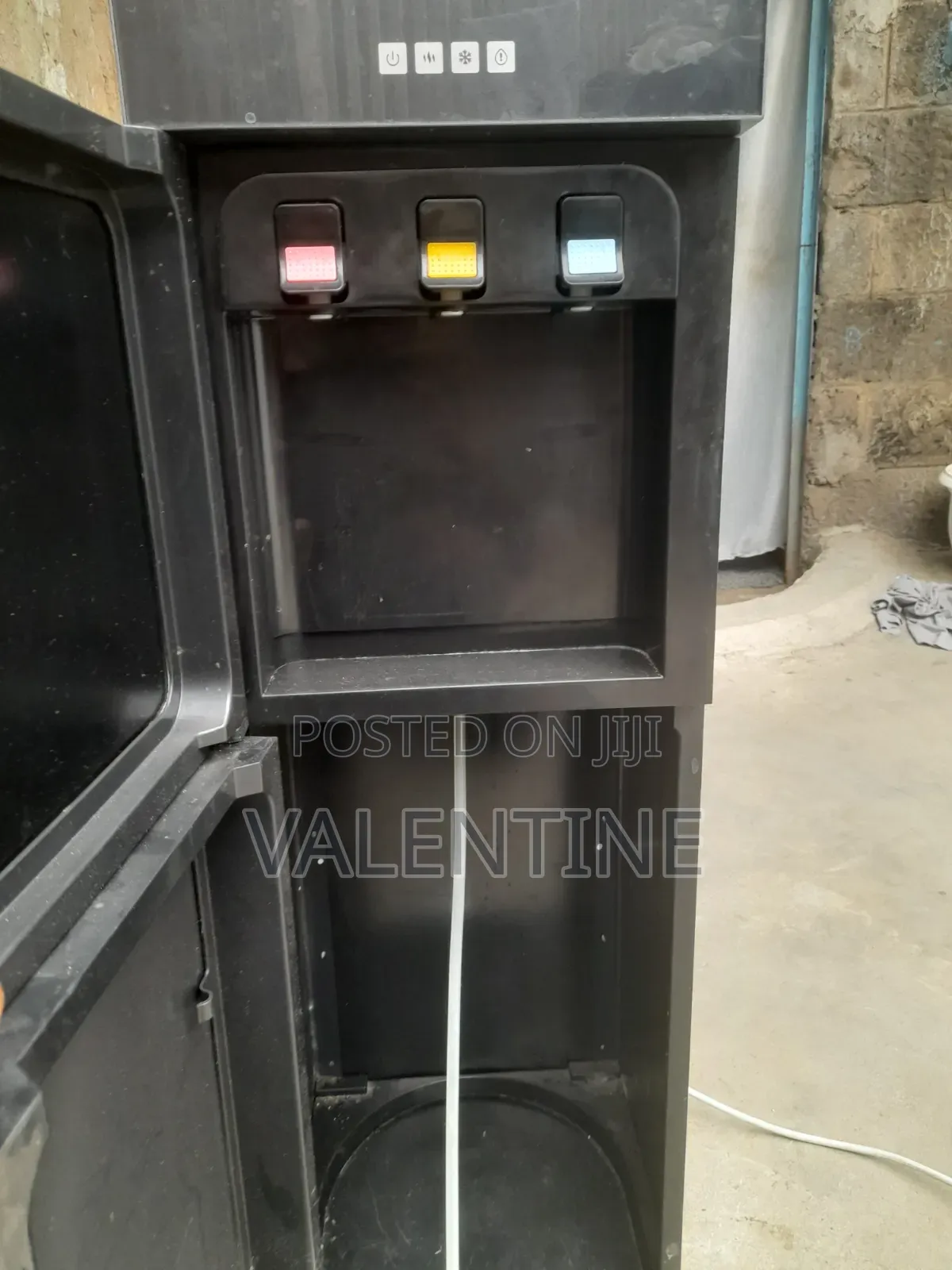 Water Dispenser