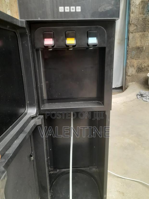 Water Dispenser - thumbnail 4