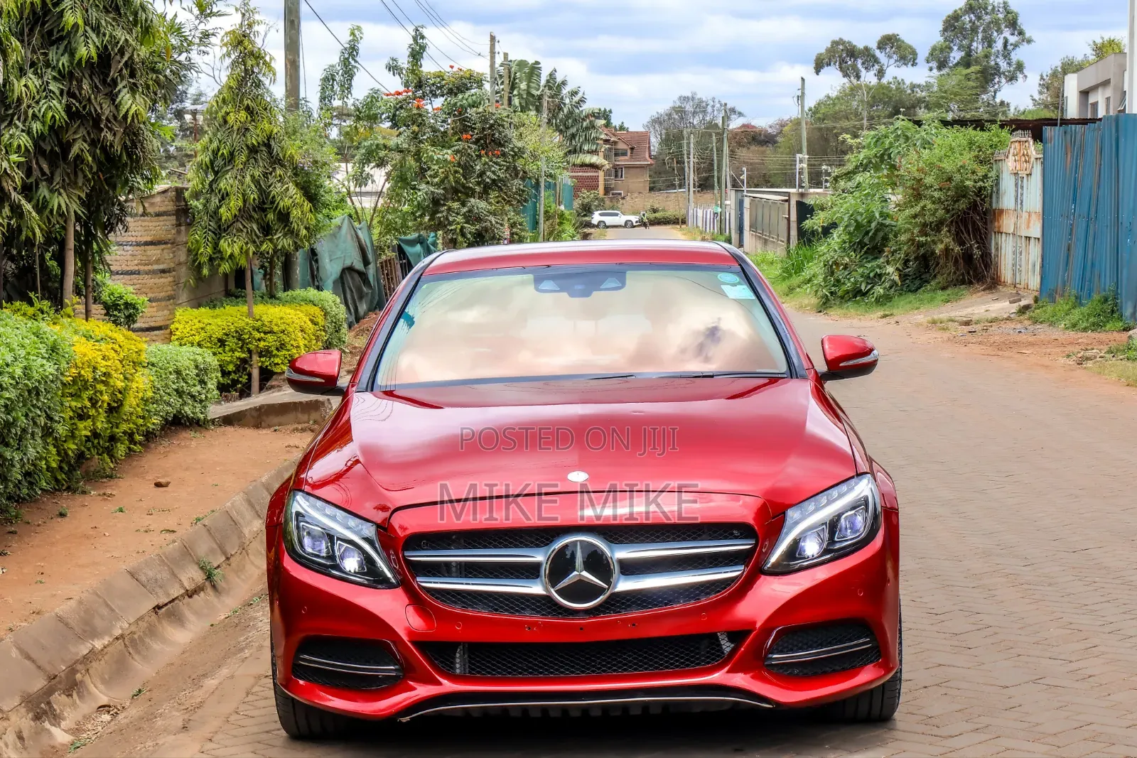 Mercedes-Benz C200 2014 Red