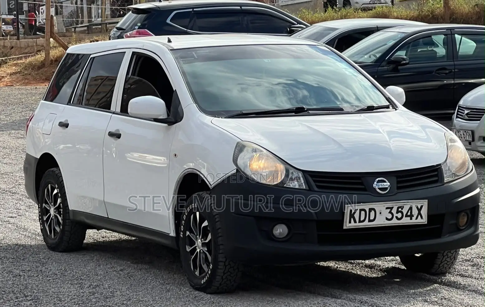 Nissan Advan 2015 White