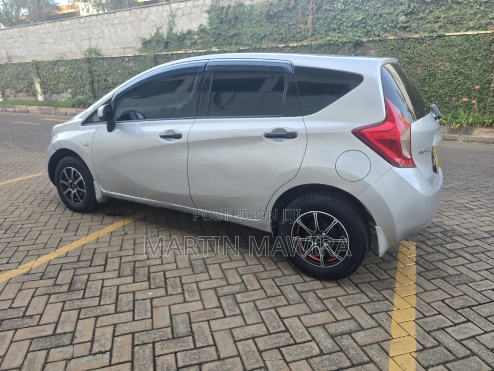Nissan Note 2013 Silver
