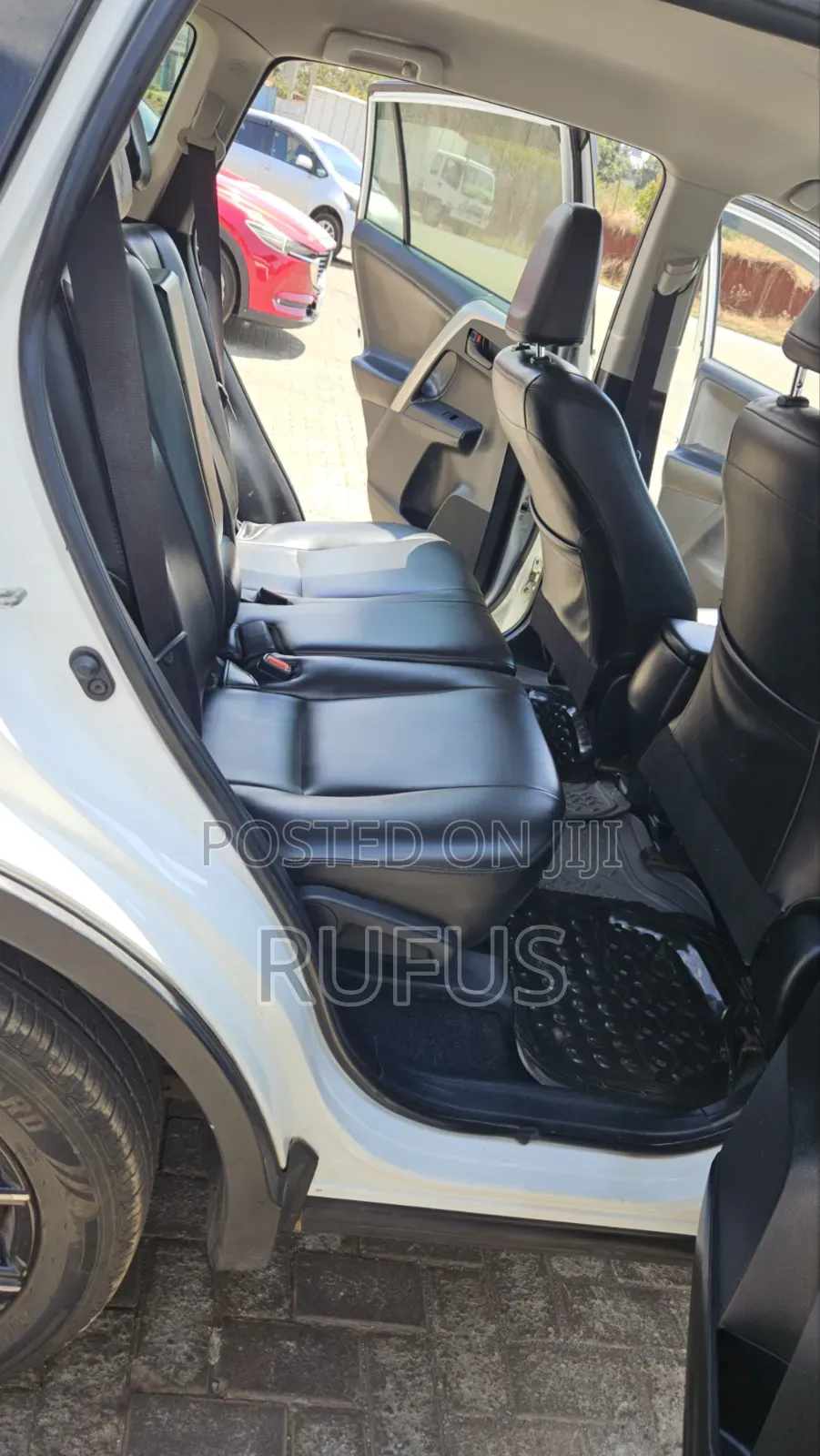 Toyota RAV4 2015 White