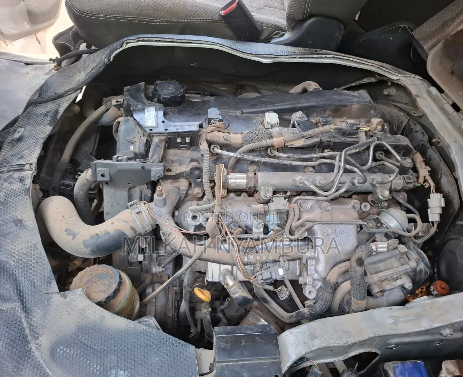 Toyota HiAce 2012 Silver