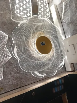 Modern Flower Shape Wall Light Iron Acrylic Ultra-Thin